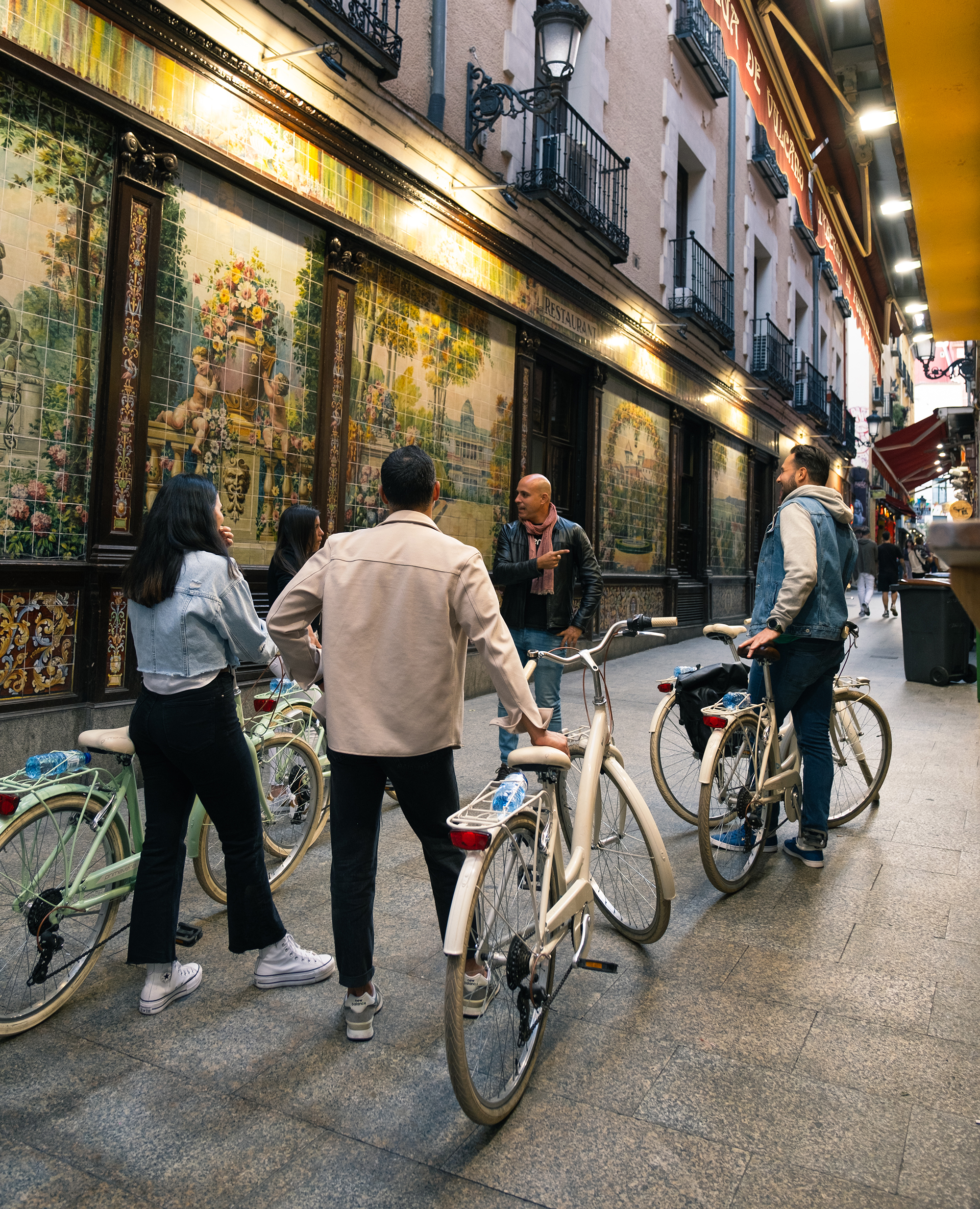 Madrid at Night: Vintage Bike Tour of City Highlights